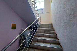коммерческая по адресу Виставкова, 1