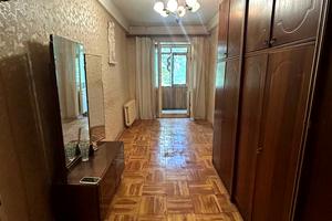 квартира за адресою Олексія Вадатурського вул. (Маршала Малиновського), 61/2