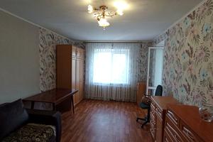 квартира за адресою житловий масив Тополя-3 вул., 10