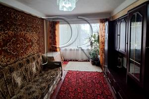 квартира по адресу Днепровская ул., 3