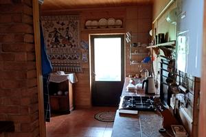 дом по адресу с. Ракитное, загребля, 27