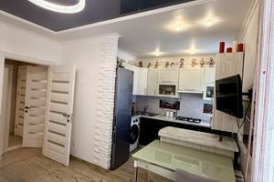 квартира за адресою Олександра Довженка вул., 23а