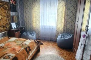 будинок за адресою набережна, 3
