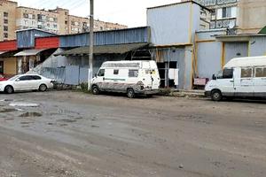 коммерческая по адресу Шепетовка, вул. Короленка, 5