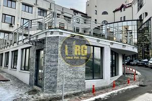 комерційна за адресою Госпітальна вул., 12