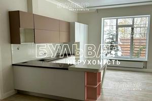 будинок за адресою Тихая ул.