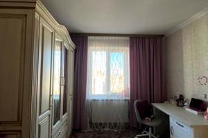 квартира за адресою Гната Хоткевича вул., 75А