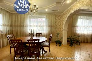 будинок за адресою Головна, 115