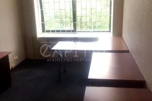 комерційна за адресою Лук'янівська вул., 1