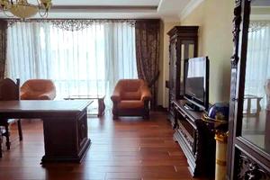 комерційна за адресою Мечникова вул., 10Б