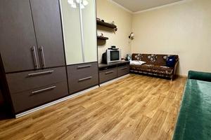 квартира по адресу Гвардейцев-Широнинцев ул., 127