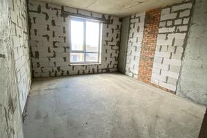 квартира за адресою Домбровського вул., 3