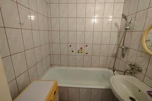 квартира за адресою Лялі Ратушної вул., 24