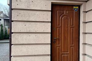 комерційна за адресою Героїв УПА вул., 25