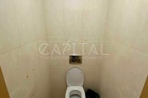 комерційна за адресою Сирецька вул., 5