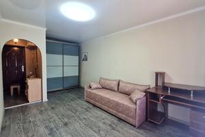 квартира за адресою Казарського вул., 1