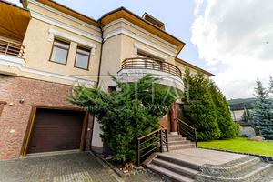 коммерческая по адресу Павла Загребельного ул. (Миколи Раєвського), 5