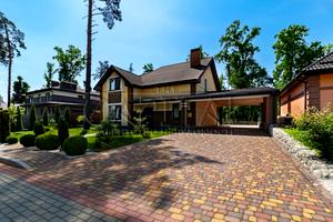 будинок за адресою с. Рославичі, Рославичі