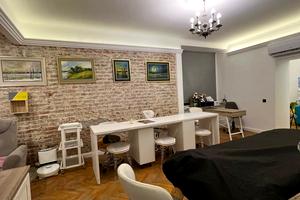 комерційна за адресою Степана Бандери вул. (), 35