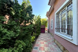 дом по адресу 64-та садова
