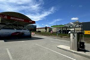 комерційна за адресою грушевського, 1