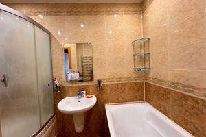 квартира за адресою Тополина вул., 18