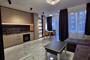 квартира за адресою Степана Бандери вул., 1