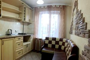 квартира за адресою Європейського Союзу просп. (Правди), 68-Б