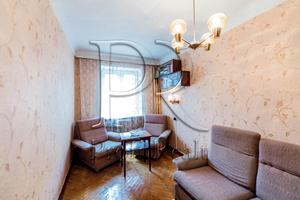 квартира за адресою Будівельників вул., 8