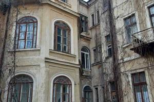комерційна за адресою Ніжинська вул., 53