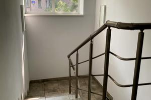 комерційна за адресою Незалежності вул., 18а