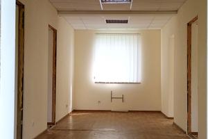 коммерческая по адресу Спаська, 7а