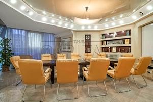 комерційна за адресою Велика Васильківська вул. (Червоноармійська), 62/64