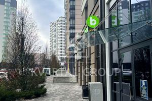 комерційна за адресою вул. Університетська, 7