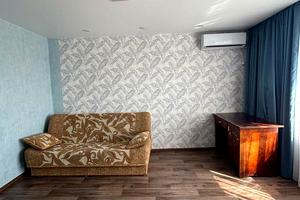 квартира за адресою Універсальна вул., 27