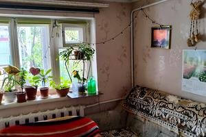 дом по адресу п. Усатово, Шкільна, 33