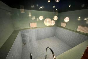 комерційна за адресою Отамана Головатого вул., 35