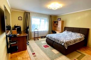 дом по адресу Владимира Моссаковского ул. (Клари Цеткін), 30