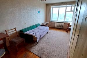 комната по адресу Школьная ул. (Героев Сталинграда), 8