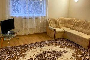будинок за адресою Вишнева вул., 18б