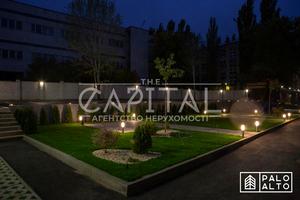 комерційна за адресою Старокиївська, 10