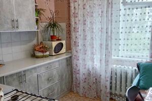 квартира за адресою Академіка Заболотного вул., 42