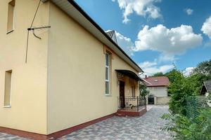 будинок за адресою Прикарпатська, 1б