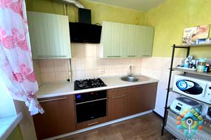 квартира за адресою Героїв просп., 32