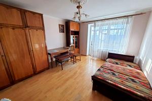 квартира за адресою Медової Печери вул. (), 38а