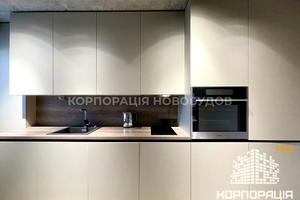 коммерческая по адресу Хмельницкого Богдана пл., 2В