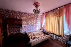 будинок за адресою Молодіжна, 4