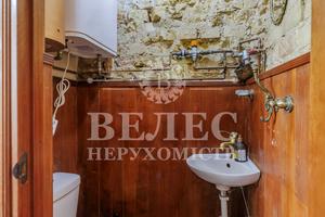 коммерческая по адресу Межигорская ул., 24
