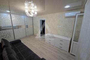 квартира за адресою Запорізька вул., 4