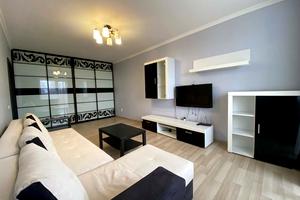 квартира по адресу Черновола ул., 128А